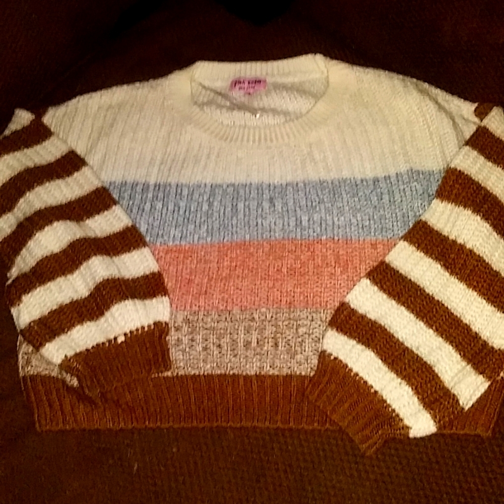 Junior sweater